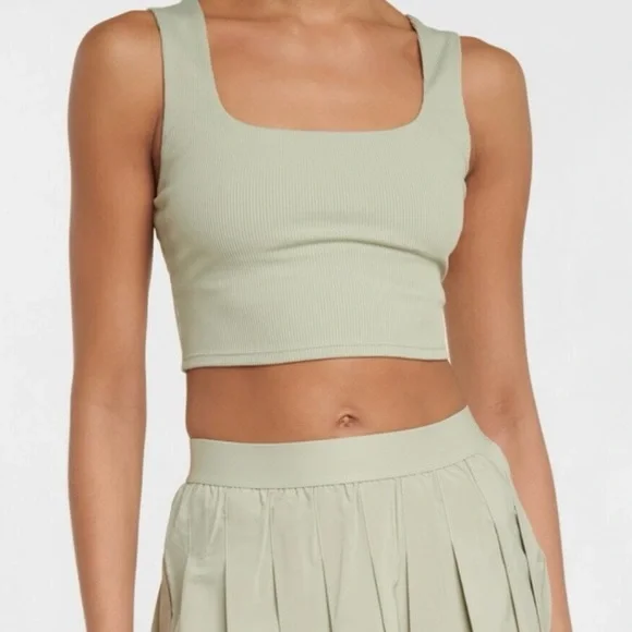 ALO Yoga Ribbed crop tank with built in Bra in light sage green. Size small - Picture 1 of 16
